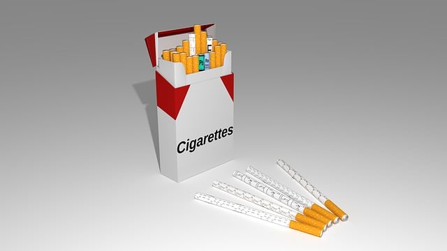 Abbildungen von Zigarettenpackungen auf Ausgabeautomaten müssen gesundheitsbezogene Warnhinweise zeigen